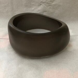 Sleek vintage Brown lucite wide 1 and 1/2 inch Bangle Bracelet